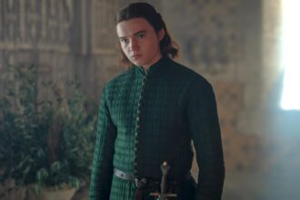 ‘House of the Dragon’ Actor Benjamin Evan Ainsworth on ‘Absurdity’ of Assassination Attempt, Daeron’s Growing Power and if Ormund Is Dyeing the Kid’s Hair