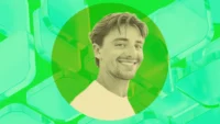 This 25-Year-Old Founder Turned B2B Memes Into a 0,000 Business