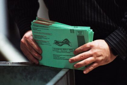 This simple UI fix made verifying early voting signatures faster in Arizona