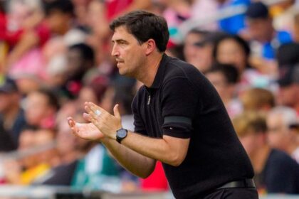 Liverpool news: Andoni Iraola to add three players to squad as £80m transfer given backing